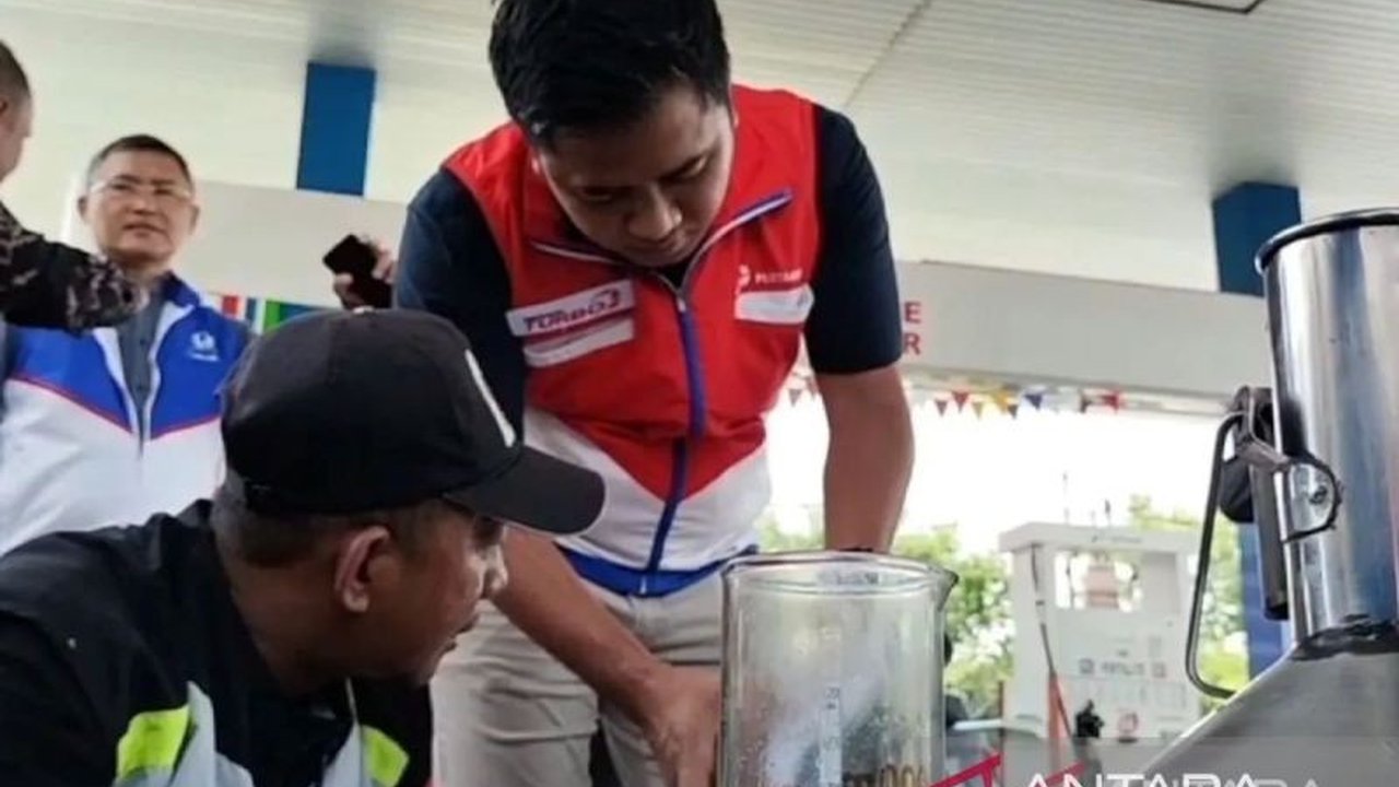 Kasus BBM bermasalah Pertamina yang menyebabkan mesin kendaraan brebet meruntuhkan kepercayaan publik. Profesor IPB menyoroti dampak seriusnya pada konsumen dan pentingnya mekanisme perlindungan yang mudah diakses.