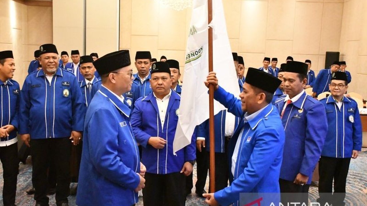 Kantor Wilayah Kemenag Sumsel mendorong **peran penghulu** untuk tidak hanya mencatat nikah, melainkan juga menjadi konsultan harmoni keluarga di tengah tantangan modern.