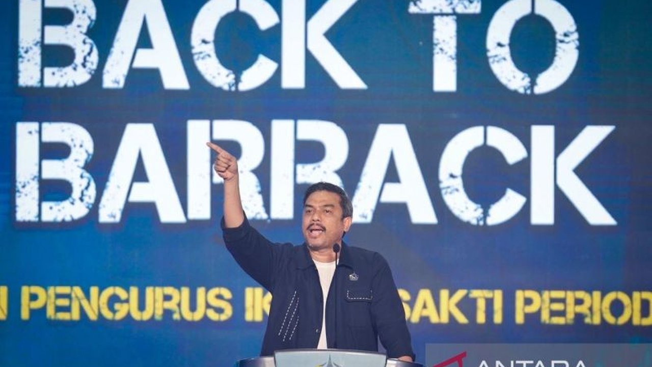 Menteri UMKM Maman Abdurrahman resmi melantik Pengurus IKA Trisakti periode 2025-2029, menyerukan alumni untuk berkontribusi aktif bagi kampus dan kemajuan bangsa.