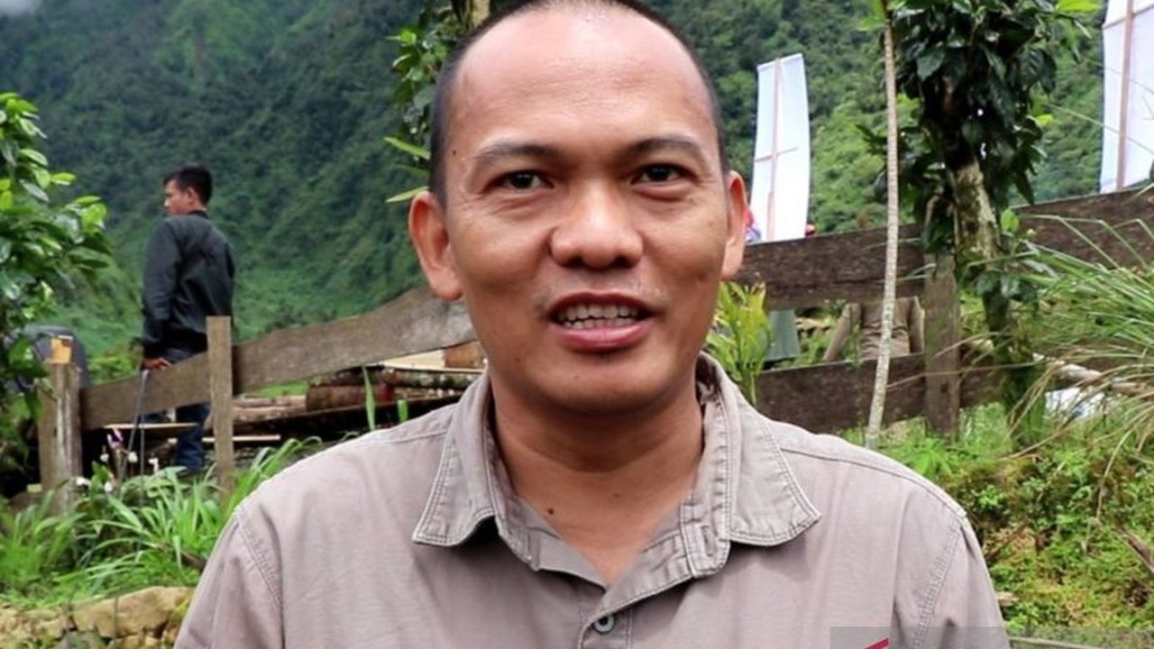 KPH Kedu Utara berhasil mencatatkan Produksi Kopi KPH Kedu Utara sebesar 161,9 ton dari lima wilayah di Jawa Tengah. Simak detail pembagian hasil dan potensi pengembangannya!