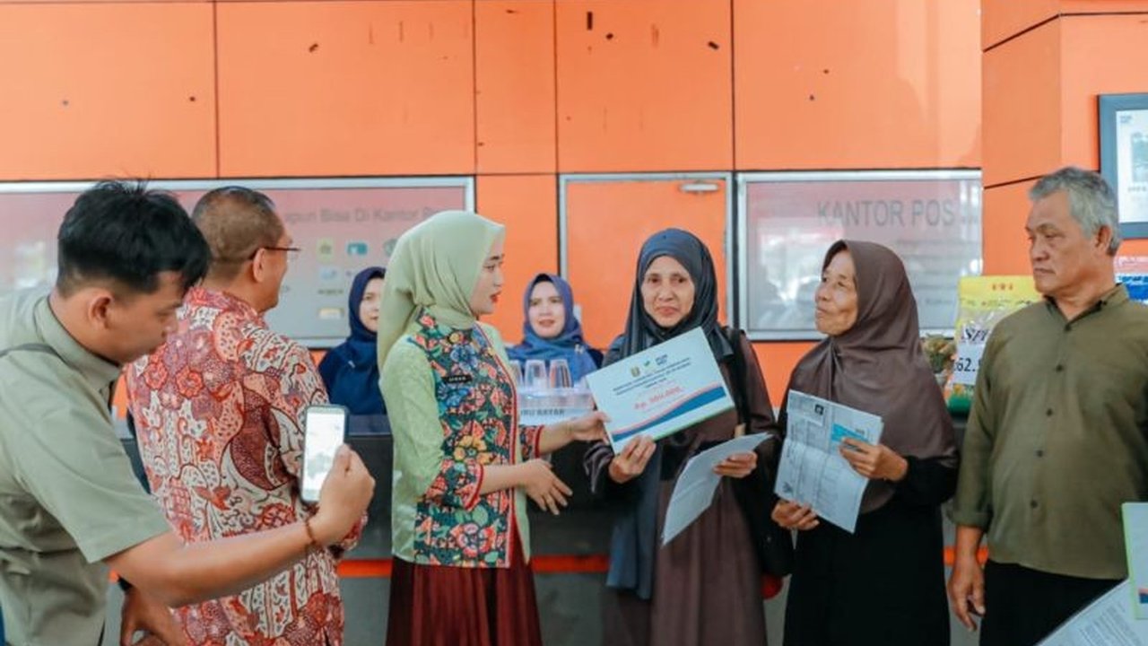 Wakil Gubernur Lampung Jihan Nurlela menegaskan agar dana BLTS Kesra senilai Rp900.000 per KPM digunakan untuk kebutuhan pokok, bukan hal lain, demi kesejahteraan masyarakat.