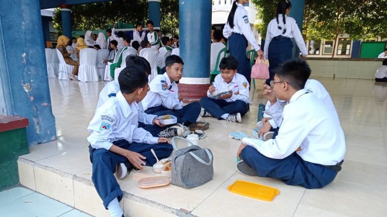 Dinas Pendidikan Kota Mataram menyatakan dukungan penuh terhadap rencana penerapan Kurikulum Antikorupsi, demi membentuk generasi muda berintegritas dan jujur sejak dini. Bagaimana implementasinya?