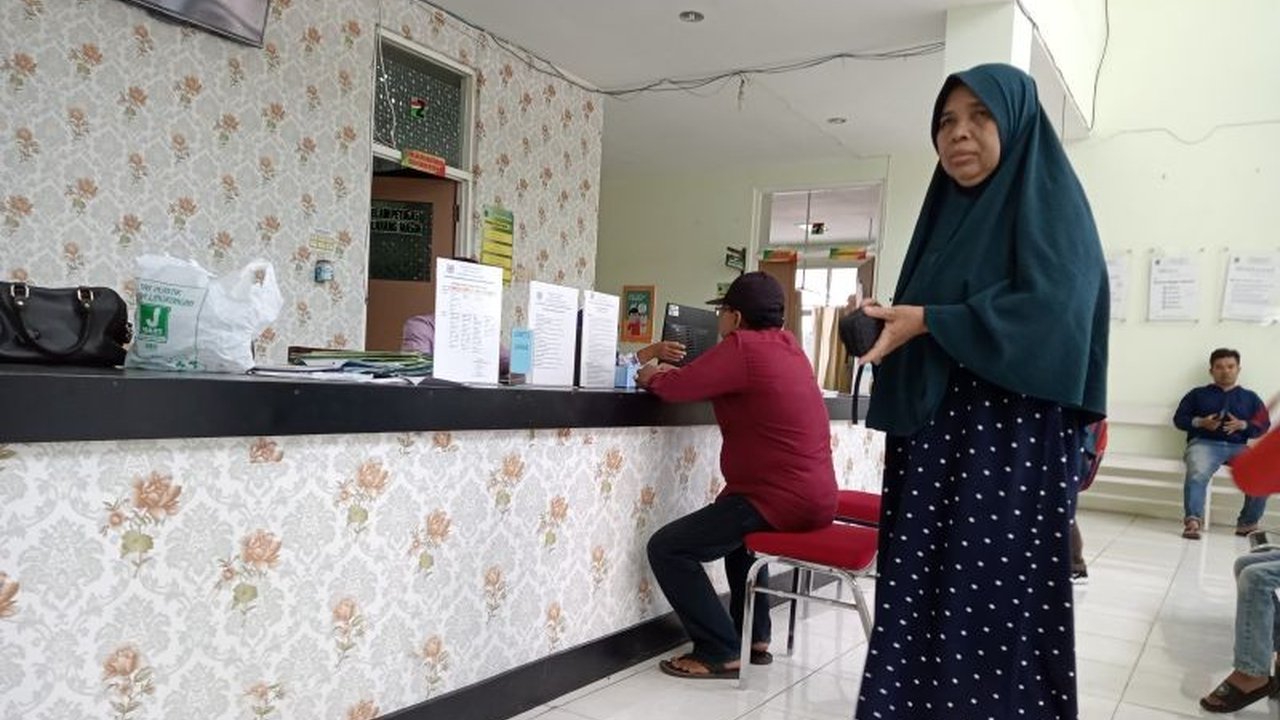 Dinas Kesehatan Kota Mataram berencana membuka layanan sore di 11 puskesmas hingga akhir 2025, menyusul keberhasilan uji coba. Inisiatif ini diharapkan meningkatkan akses kesehatan bagi warga dengan Layanan Sore Puskesmas Mataram.
