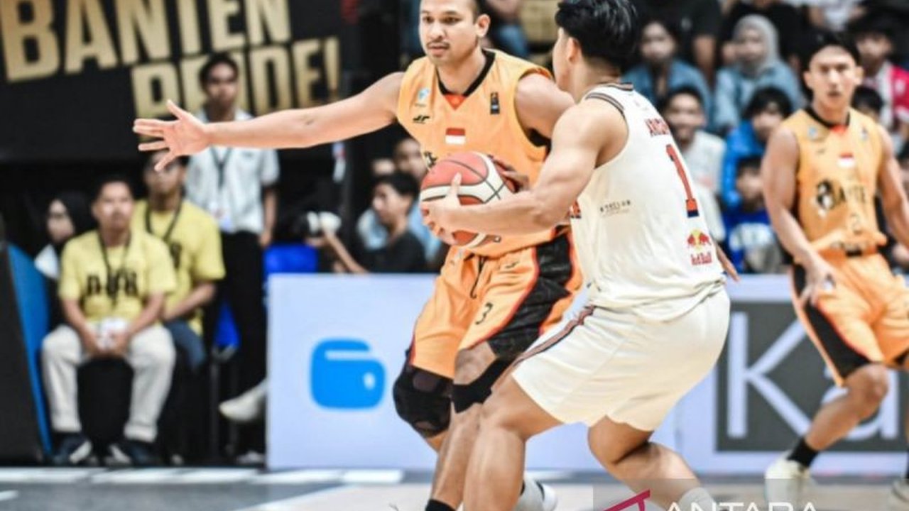 Kapten Kaleb Ramot Gemilang menyoroti bakat luar biasa dan semangat juang tinggi para Pemain Muda Dewa United yang berhasil menembus final IBL All Indonesian 2025. Akankah ini jadi fondasi masa depan klub?