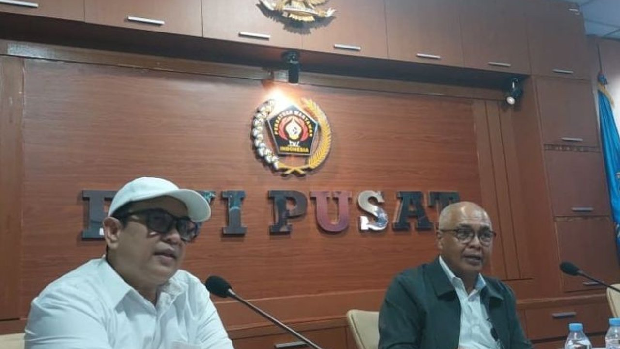Persatuan Wartawan Indonesia (PWI) dan Polri berkolaborasi menggelar Anugerah Jurnalistik PWI (AJP) menyambut HPN 2026, menyoroti sisi humanis dan pengabdian anggota kepolisian yang jarang terekspos.