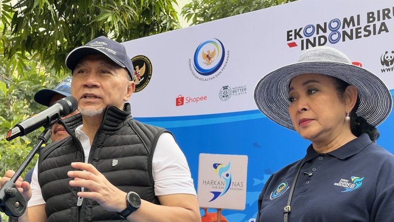 Ketua Komisi IV DPR RI, Titiek Soeharto, tegas membantah kabar **ikan tercemar** dan mengajak masyarakat untuk meningkatkan konsumsi ikan karena kandungan gizinya yang tinggi. Simak selengkapnya!