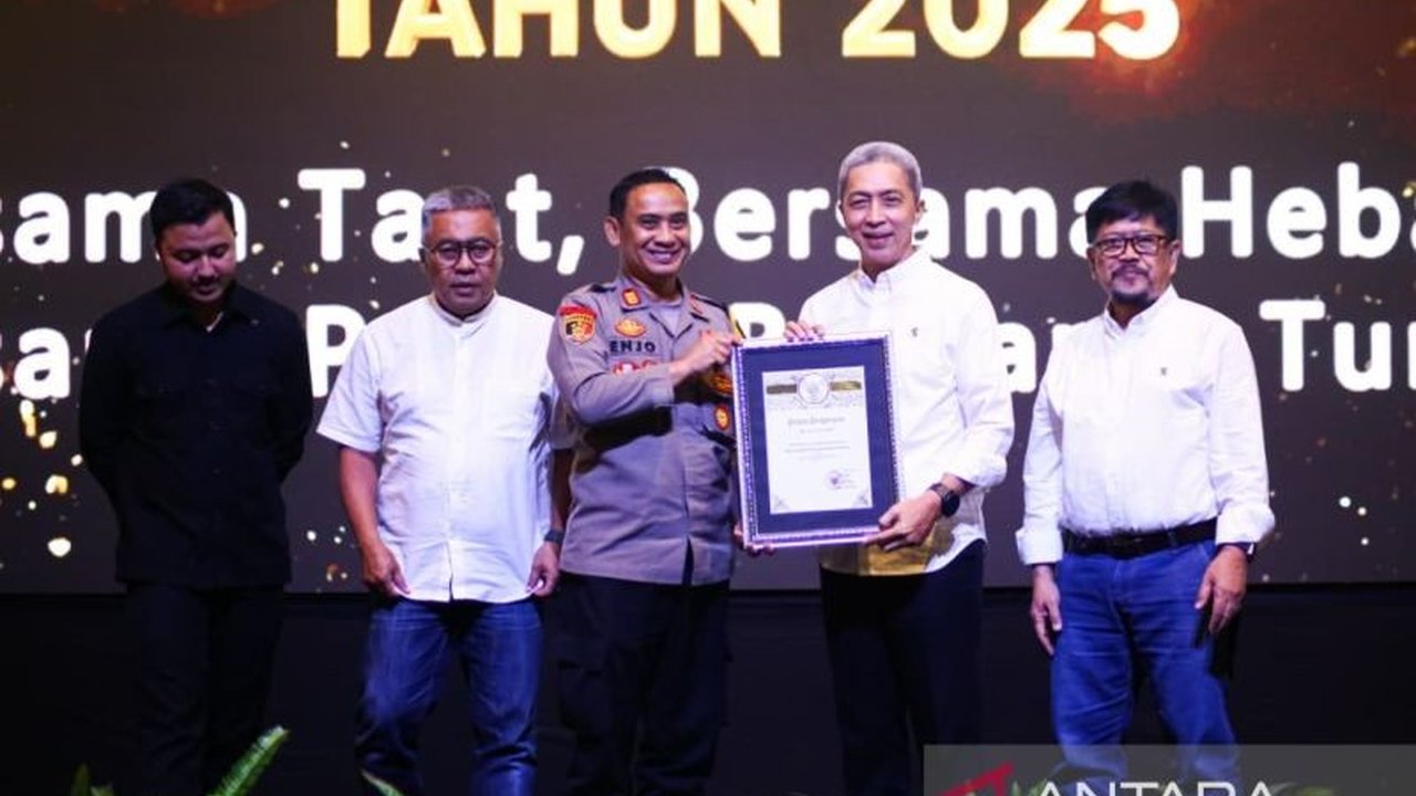 Penerimaan Pajak Daerah Kota Bogor telah mencapai 81,9 persen dari target. Wali Kota Dedie A Rachim optimis target tercapai demi pembangunan kota. Bagaimana strategi selanjutnya?