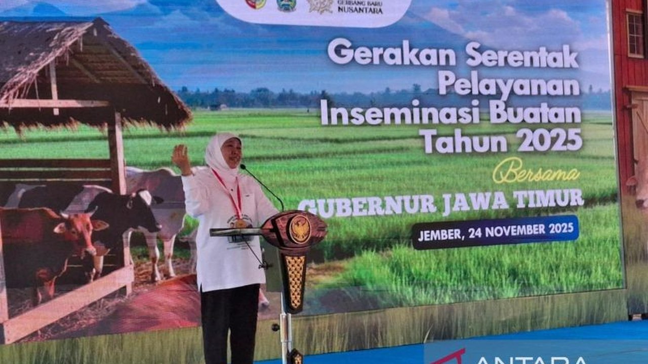 Gubernur Khofifah Indar Parawansa menekankan pentingnya sinergi antarprovinsi sentra ternak untuk mencapai target Swasembada Daging Nasional dalam 3-4 tahun ke depan.