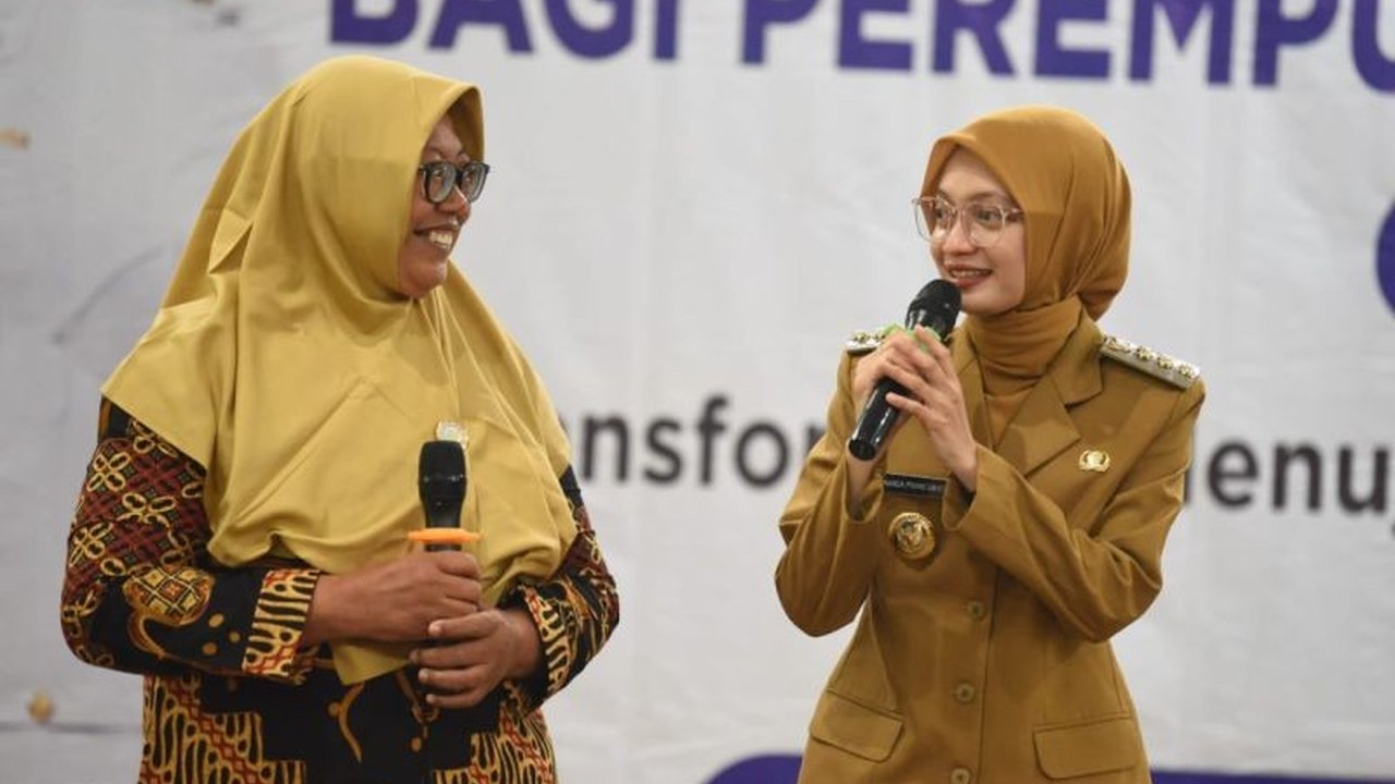 Pemerintah Kota Kediri memperkuat Penguatan Psikososial Perempuan Kepala Keluarga (PEKKA) untuk memulihkan emosi dan mental, sekaligus memberdayakan mereka agar menjadi pilar kuat keluarga.