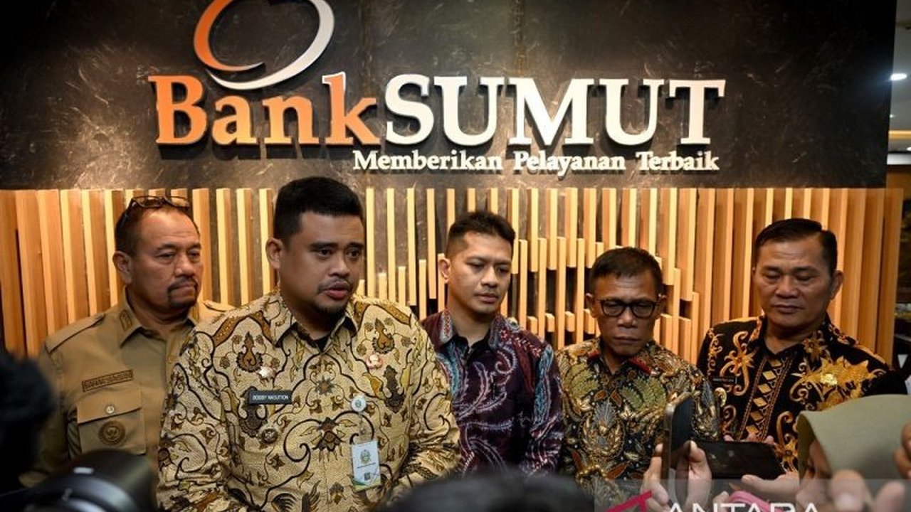 Rapat Umum Pemegang Saham Luar Biasa (RUPSLB) Bank Sumut sepakat menunjuk Heru Mardiansyah sebagai Dirut Bank Sumut yang baru, namun masih menunggu uji kelayakan OJK.