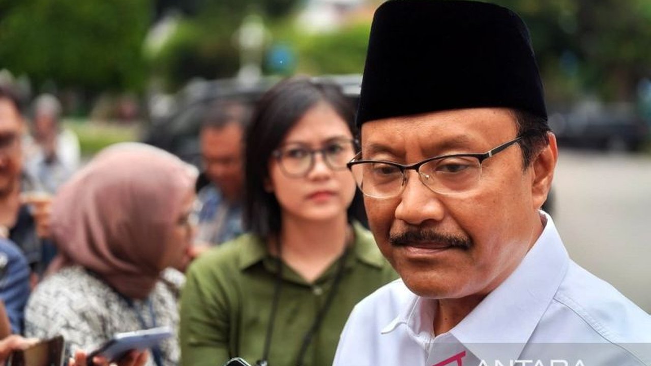 Blak-blakan Gus Ipul Ungkap Alasan Charles Holland Dicopot dari Penasihat Ketum PBNU