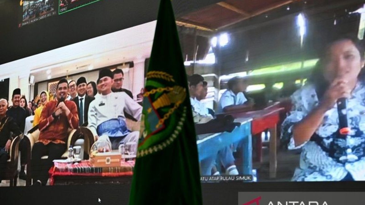 Gubernur Sumut Bobby Nasution menjanjikan perbaikan Sekolah Pulau Terluar Sumut di Nias dan tunjangan tambahan bagi guru, mengatasi kendala geografis dan fasilitas.