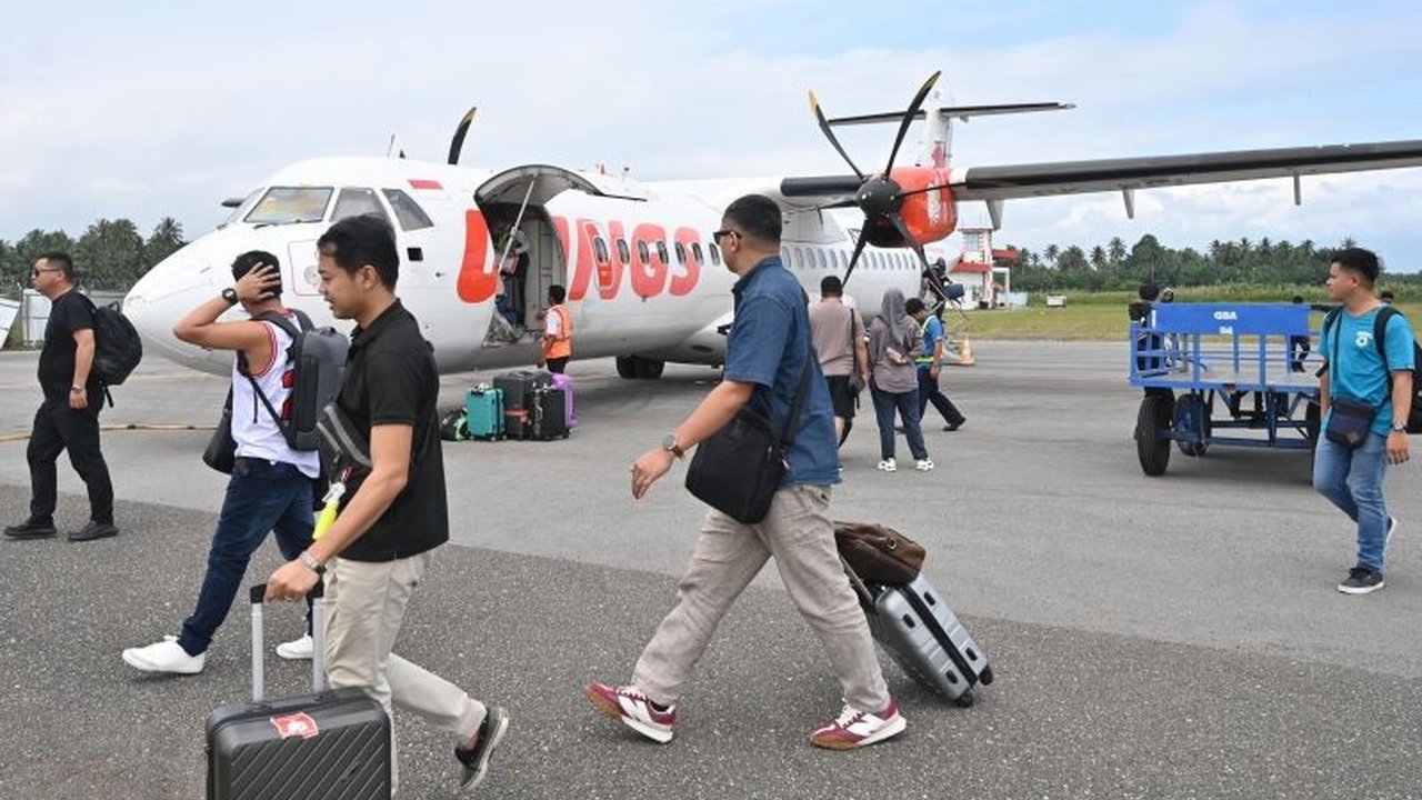 Kementerian Perhubungan (Kemenhub) menegaskan Bandara Indonesia Morowali Industrial Park (IMIP) Morowali berstatus resmi dan terdaftar, membantah polemik operasi ilegal.