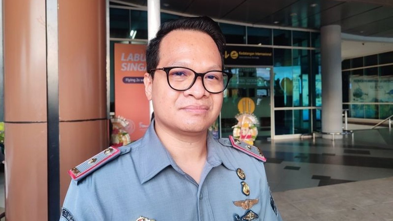 Kantor Imigrasi Kelas II TPI Labuan Bajo berhasil mengimplementasikan Program Desa Binaan Imigrasi, secara signifikan meningkatkan kesadaran warga dalam mencegah TPPO dan TPPM.