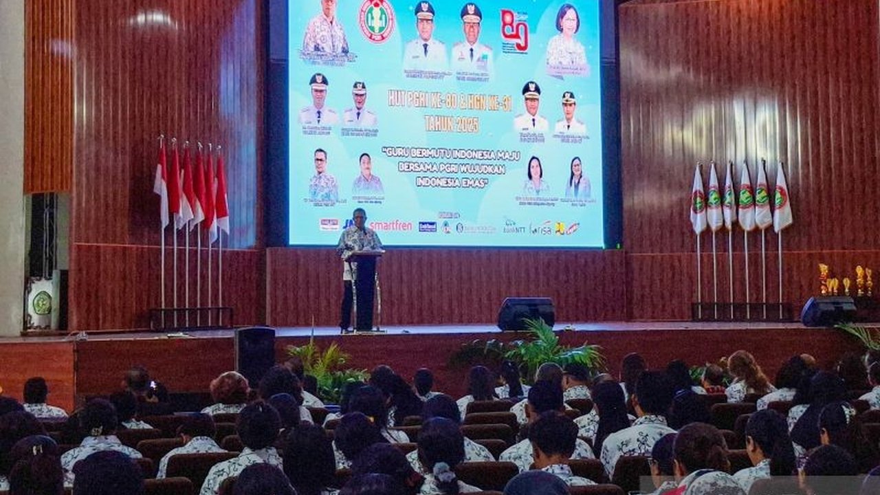 Gubernur NTT Melki Laka Lena meminta PGRI NTT memperkuat peran strategisnya dalam meningkatkan mutu pendidikan, khususnya di wilayah 3T, dengan alokasi anggaran pendidikan yang besar.