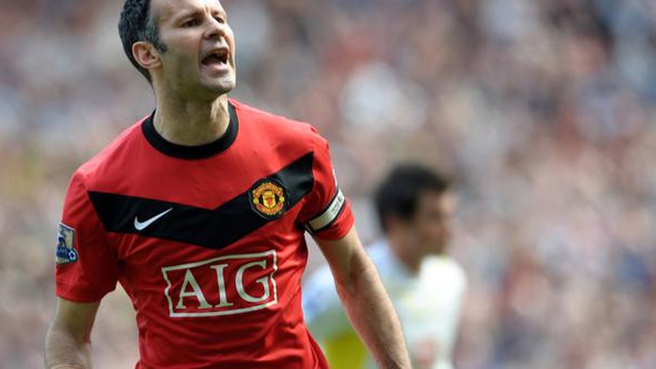 Ryan Giggs (162 assist) - Giggs merupakan gelandang terbaik yang pernah dimiliki Manchester United. Tercatat, Giggs telah menghasilan 162 assist selama bermain di Premier League. (AFP/Paul El