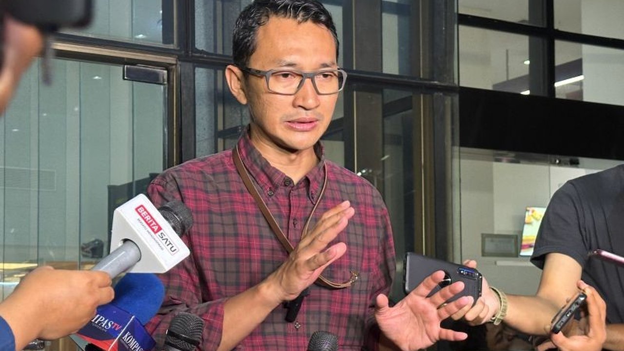 KPK masih menunggu salinan Keputusan Presiden (Keppres) sebagai dasar tindak lanjut Rehabilitasi Ira Puspadewi, menanggapi prediksi pembebasan pada Kamis. Proses administratif akan segera dilakukan.