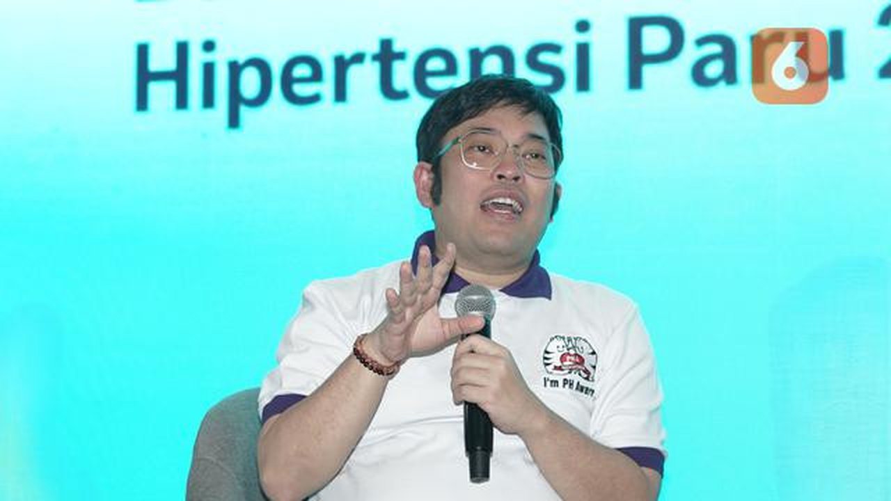 Penjelasan mengenai gejala awal hipertensi paru saat sesi diskusi dalam acara Bulan Kesadaran Hipertensi Paru 2025.