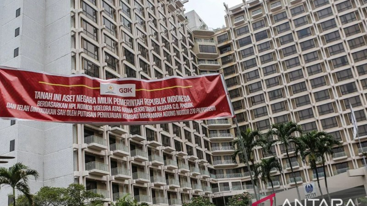 Pengadilan Negeri Jakarta Pusat menolak gugatan Indobuildco terkait pengelolaan Hotel Sultan, menegaskan kepemilikan sah negara dan kewajiban pengosongan lahan.
