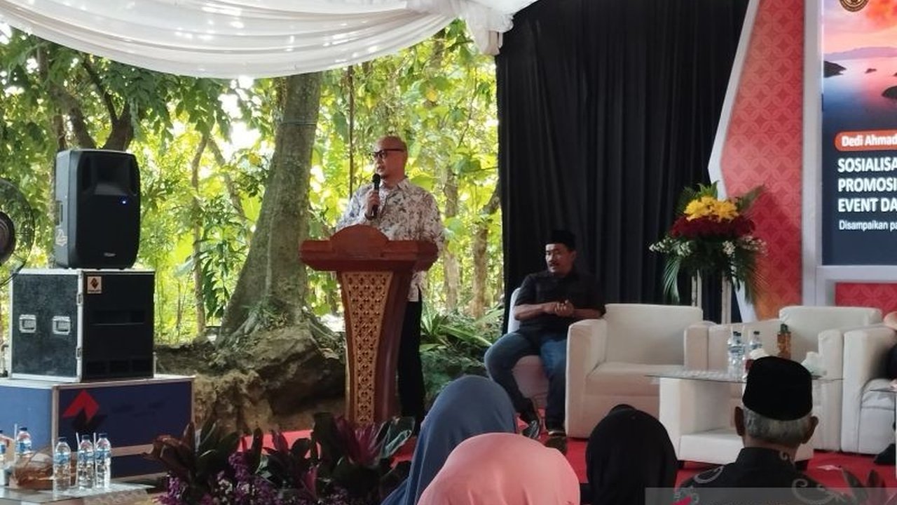 Kementerian Pariwisata (Kemenpar) menggelar seleksi ketat bagi 3.000 Desa Wisata di Indonesia, namun hanya 50 yang akan menerima pendampingan komprehensif. Proses ini bertujuan meningkatkan pengelolaan dan promosi pariwisata lokal.