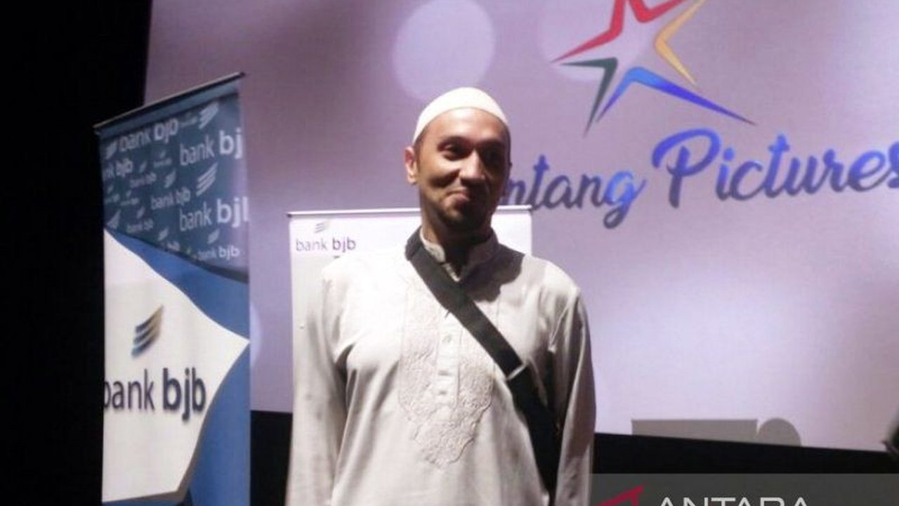 Aktor senior Gary Iskak (52) dikabarkan meninggal dunia setelah mengalami kecelakaan tunggal di Jalan Kesehatan Raya, Pesanggrahan, Jakarta Selatan, Sabtu dini hari.