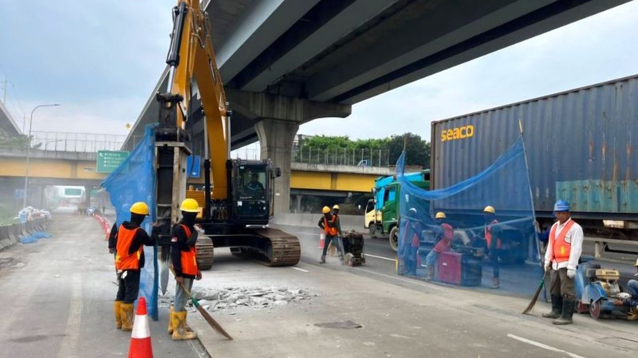 PT Jasamarga Transjawa Tol (JTT) mengimbau pengendara mewaspadai potensi kemacetan di Tol Jakarta-Cikampek menyusul adanya perbaikan jalan di enam titik selama sepekan ke depan. Pengguna jalan diimbau mengatur waktu perjalanan.