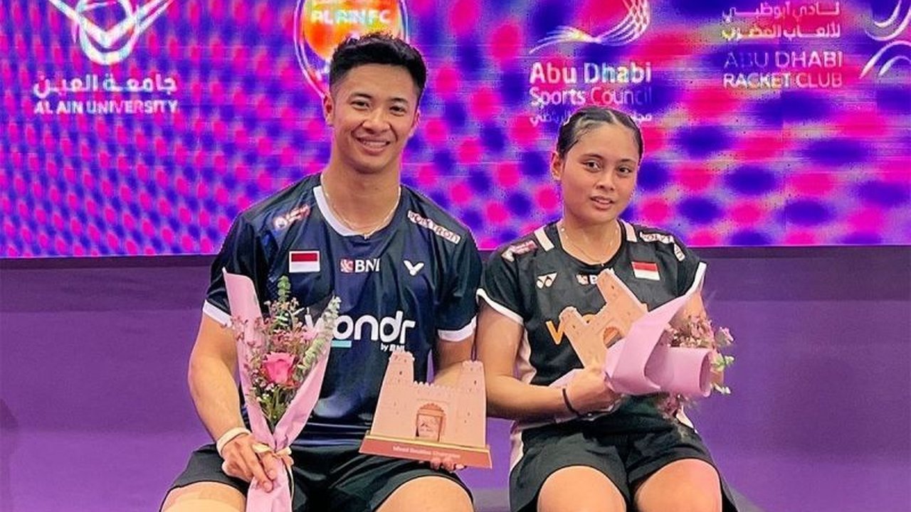 Pasangan ganda campuran Indonesia, Dejan Ferdinansyah/Bernadine A. Wardana, berhasil melaju ke final Syed Modi India International 2025. Mereka akan menghadapi wakil Thailand di laga puncak. Akankah mereka membawa pulang gelar juara?