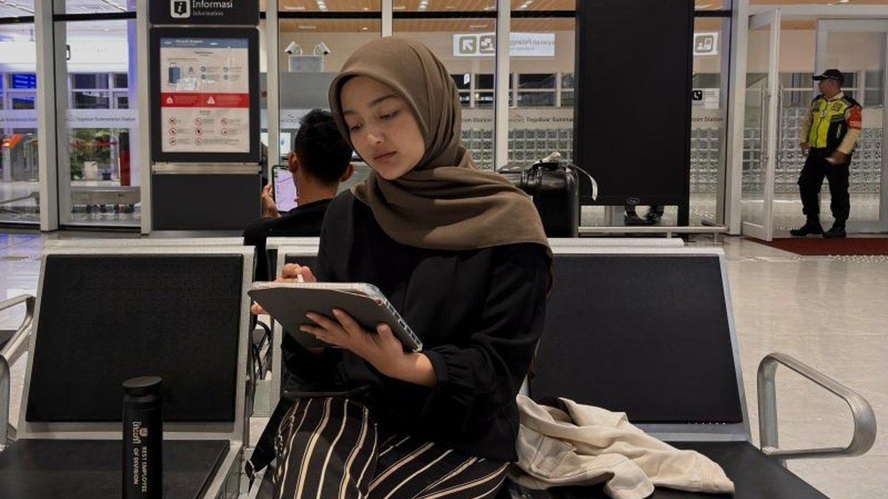 PT Kereta Cepat Indonesia China (KCIC) terus mengingatkan Penumpang Whoosh untuk selalu waspada menjaga barang bawaan pribadi mereka guna menghindari kehilangan selama perjalanan.