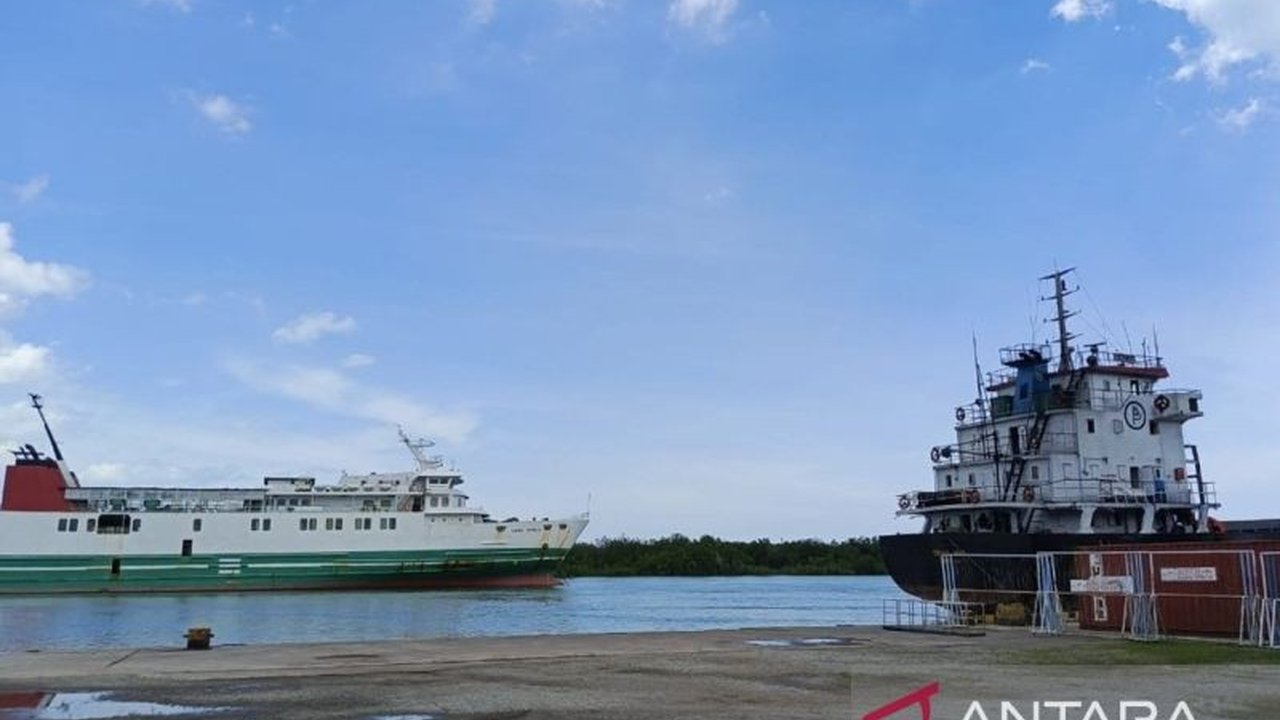 Kantor Kesyahbandaran dan Otoritas Pelabuhan (KSOP) Pangkalbalam memastikan seluruh kapal penumpang menjalani perawatan ketat menjelang Nataru demi keamanan pelayaran.