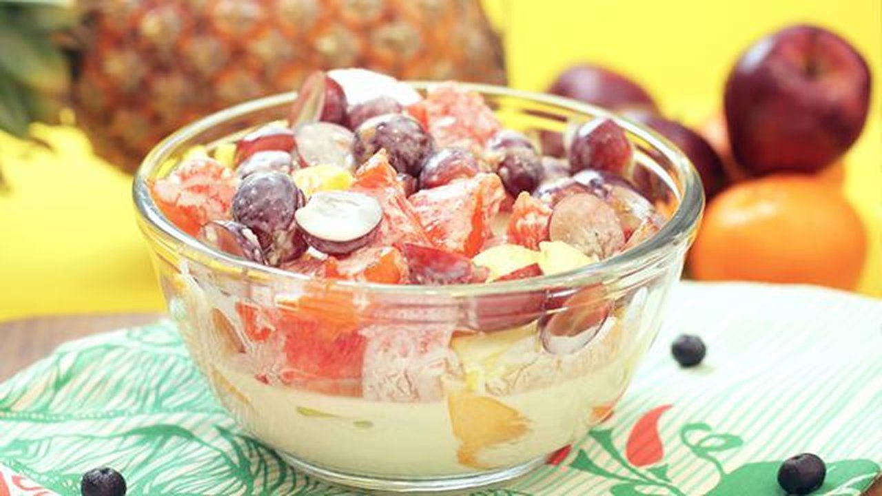 Suguhkan kudapan sehat di rumah untuk keluarga agar badan tetap prima dan ternutrisi.