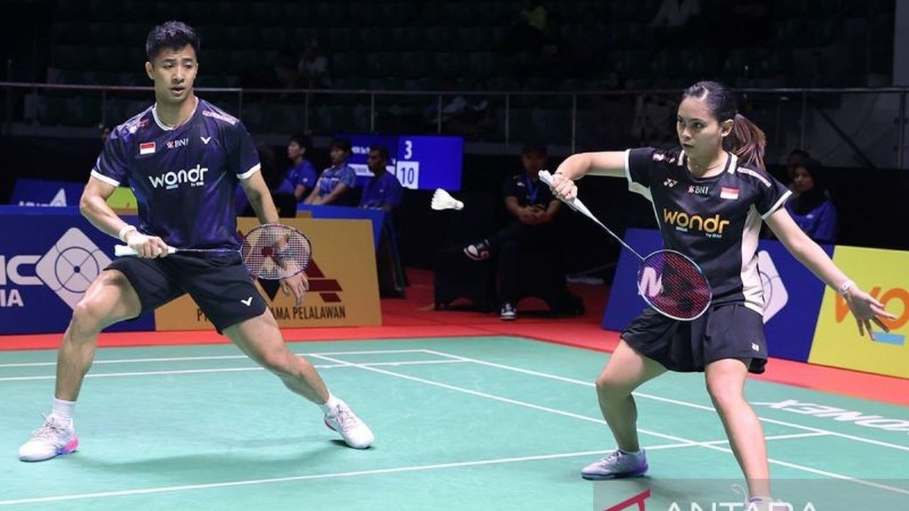 Ganda campuran Indonesia, Dejan Ferdinansyah/Bernadine Anindya Wardana, berhasil meraih gelar perdana di level BWF World Tour Super 300 setelah menjuarai Syed Modi International 2025, memperkuat posisi mereka sebagai kekuatan baru di sektor ganda campuran