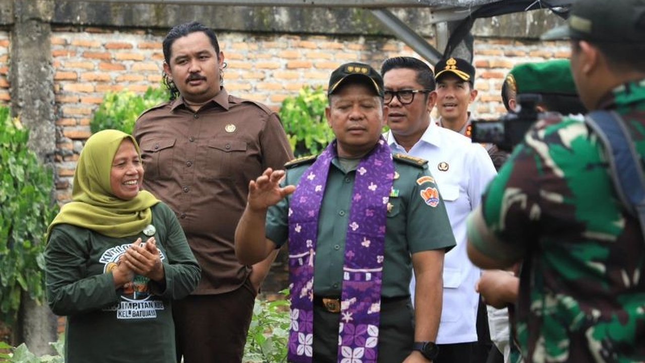 Kampung Jimpitan di Kota Tangerang terpilih sebagai wakil Kodam Jayakarta dalam Kasad Awards 2025, membuktikan kekuatan masyarakat berbasis Pancasila yang patut menjadi teladan.