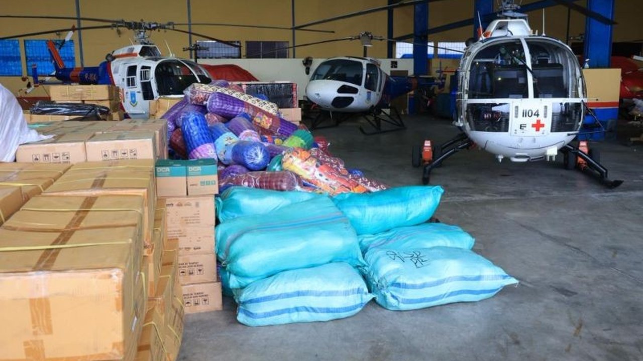 Polri kembali kirimkan 4,4 ton logistik ke Sumatera Utara, memperkuat operasi tanggap darurat bencana. Bantuan ini penting untuk memastikan penanganan korban berjalan optimal.