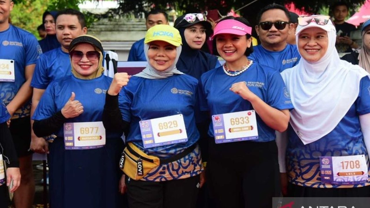 Wakil Gubernur Gorontalo Idah Syahidah memastikan kesiapan pelaksanaan Gorontalo Half Marathon 2025 pada 7 Desember, sekaligus memeriahkan Restorasi Run sebagai pemanasan.