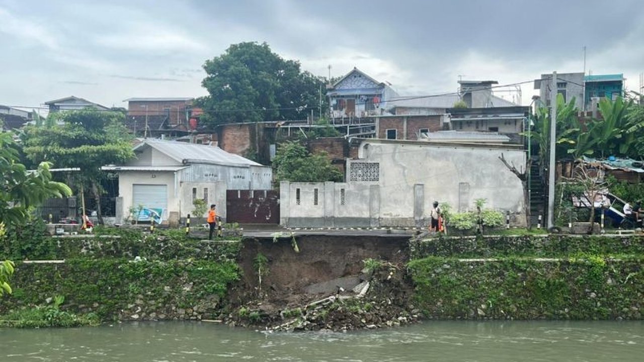 Dinas PUPR Kota Mataram akan segera melakukan asesmen menyeluruh terhadap longsor di pinggir Sungai Jangkuk Mataram yang dipicu hujan deras, guna menentukan langkah penanganan terbaik.
