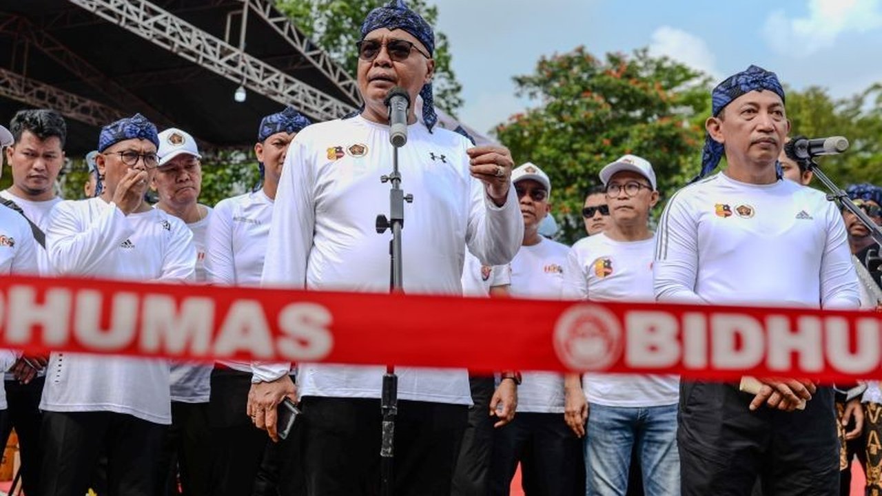 Kapolri Jamin Keselamatan Wartawan saat bertugas, menegaskan komitmen Polri untuk meningkatkan perlindungan bagi jurnalis di lapangan. Bagaimana strategi teknisnya?