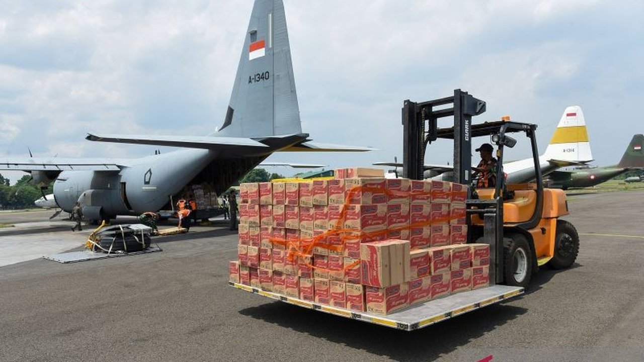 Pakar menilai distribusi logistik besar-besaran untuk korban banjir dan longsor di Sumatera menunjukkan Respons Pemerintah Bencana yang sigap dan terkoordinasi, membuktikan negara hadir melindungi warganya.