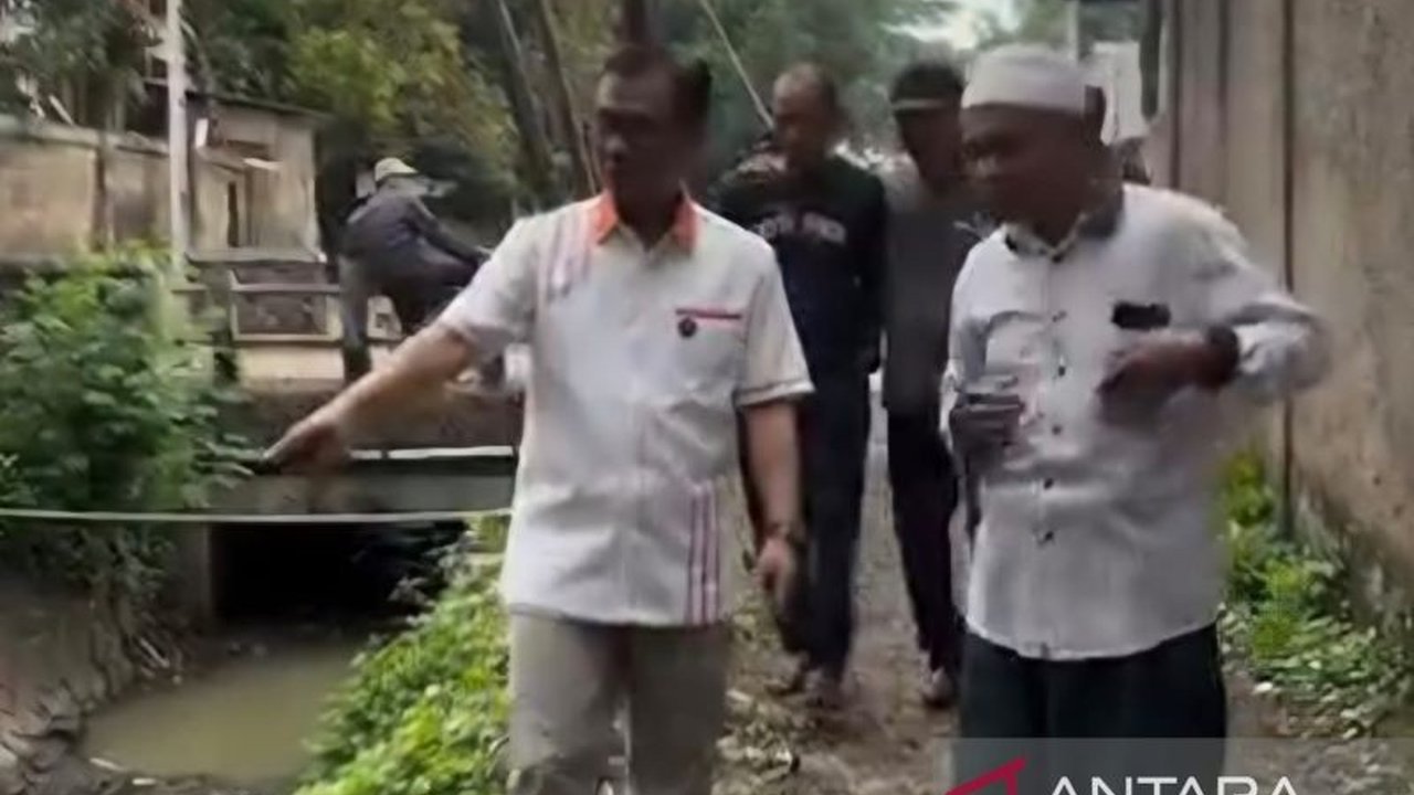 Anggota DPRD Jabar mendesak warga Cianjur menjaga saluran irigasi yang telah diperbaiki demi peningkatan hasil pertanian, sekaligus membantu proyek pipanisasi air bersih.
