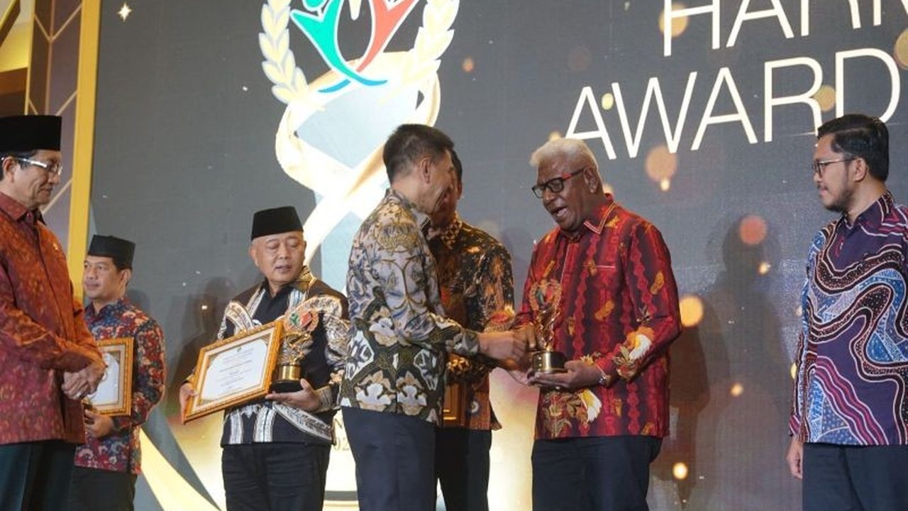 Bupati Mimika Johannes Rettob menegaskan bahwa keberagaman Mimika adalah fondasi utama pembangunan daerah, terbukti dengan raihan Harmony Award 2025 dari Kementerian Agama RI.