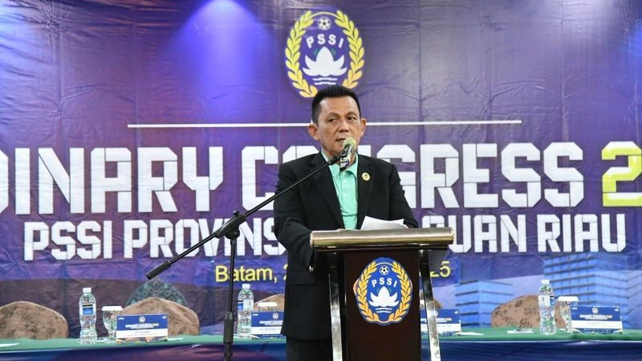 Gubernur Kepri Ansar Ahmad mendesak Asprov PSSI Kepri untuk fokus pada pembinaan sepak bola terukur demi kelolosan Pra PON 2027, menargetkan partisipasi di PON 2028.