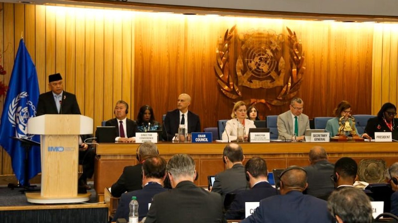 Indonesia kembali terpilih sebagai Anggota Dewan IMO Kategori C untuk periode 2026-2027. Keberhasilan ini dinilai INSA akan memperkuat posisi maritim global Indonesia.