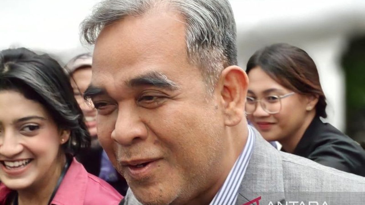 Ketua MPR Ahmad Muzani membahas rencana amendemen UUD 45 dalam pertemuan dengan Presiden Prabowo Subianto, menandakan diskusi serius akan segera menyusul terkait perubahan konstitusi.