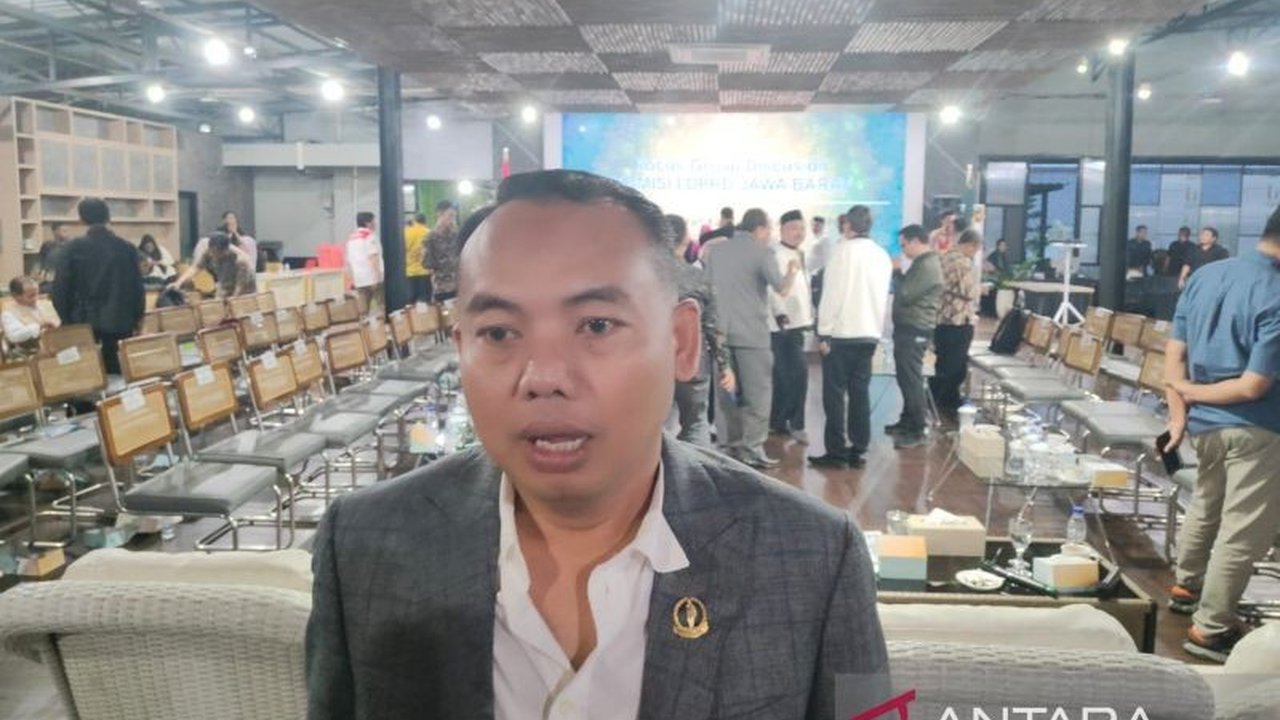 DPRD Jabar terus menjaga penilaian 10 Calon Pemekaran Daerah Otonom Baru (CDPOB) secara intensif demi memastikan indikator teknis sesuai regulasi, sambil menanti pencabutan moratorium.