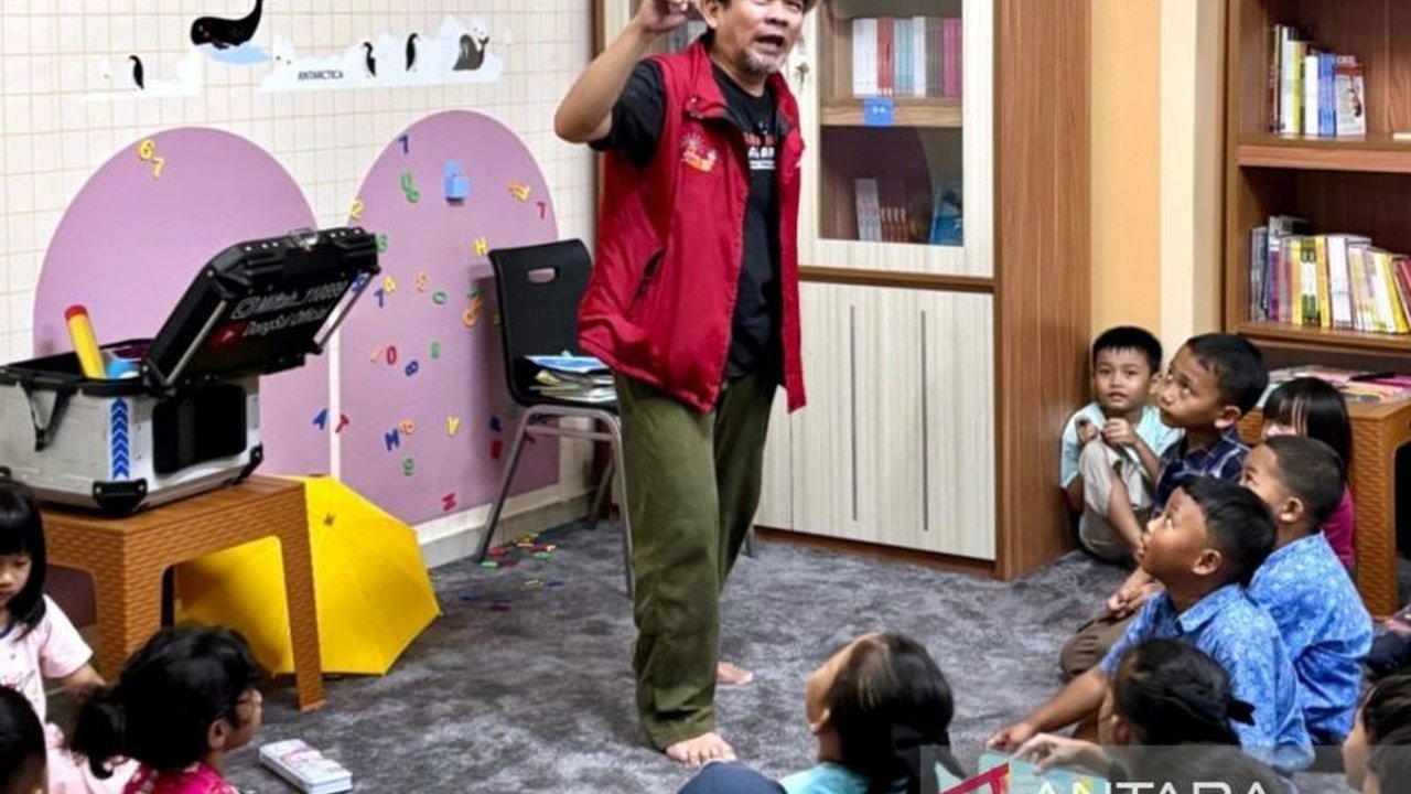 Pemerintah Provinsi DKI Jakarta menghadirkan Perpustakaan Rusun Nagrak untuk memperluas akses literasi warga. Fasilitas ini wujud komitmen meningkatkan kualitas SDM melalui budaya membaca.