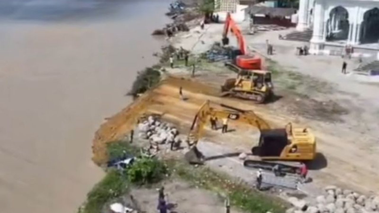 Pemerintah telah memasang dua Jembatan Bailey Bireuen, Aceh, untuk memulihkan akses vital Medan-Banda Aceh pasca-bencana. Bagaimana upaya percepatan ini dilakukan?