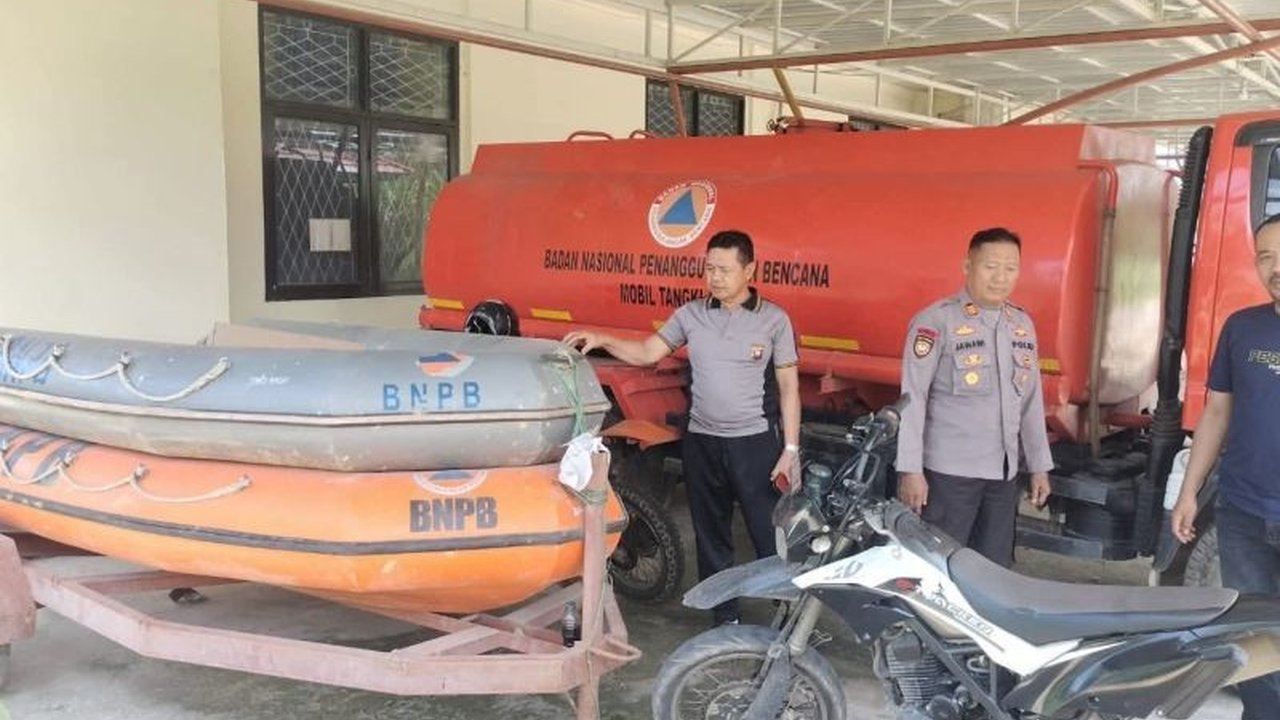 Guna menghadapi potensi cuaca ekstrem, Kepolisian dan BPBD memperkuat koordinasi Kesiapsiagaan Banjir Singkawang, memastikan kesiapan lintas sektor dan sarana prasarana.