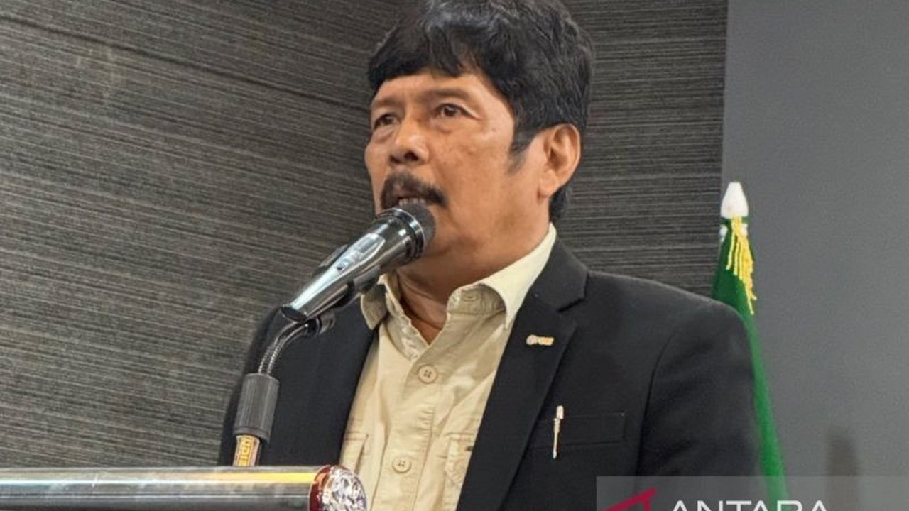 PSSI Aceh mendesak pemerintah provinsi dan KONI Aceh segera menyalurkan dana pembinaan atlet untuk membantu para atlet dan warga yang terdampak parah akibat banjir di sejumlah daerah.