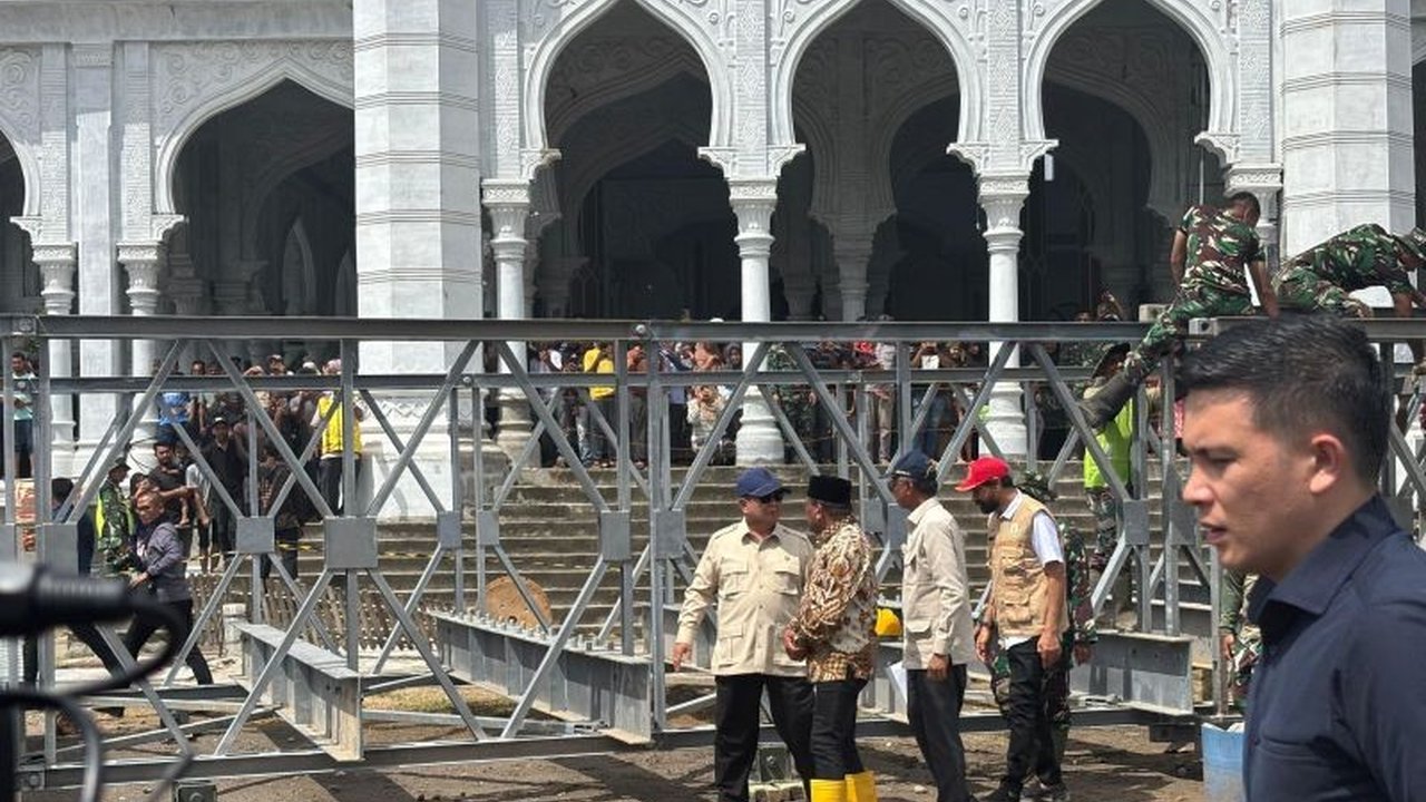 Presiden Prabowo Subianto menerima kabar dari Menteri ESDM Bahlil Lahadalia bahwa Listrik Aceh akan kembali normal malam ini, usai instruksi cepat tanggap bencana.