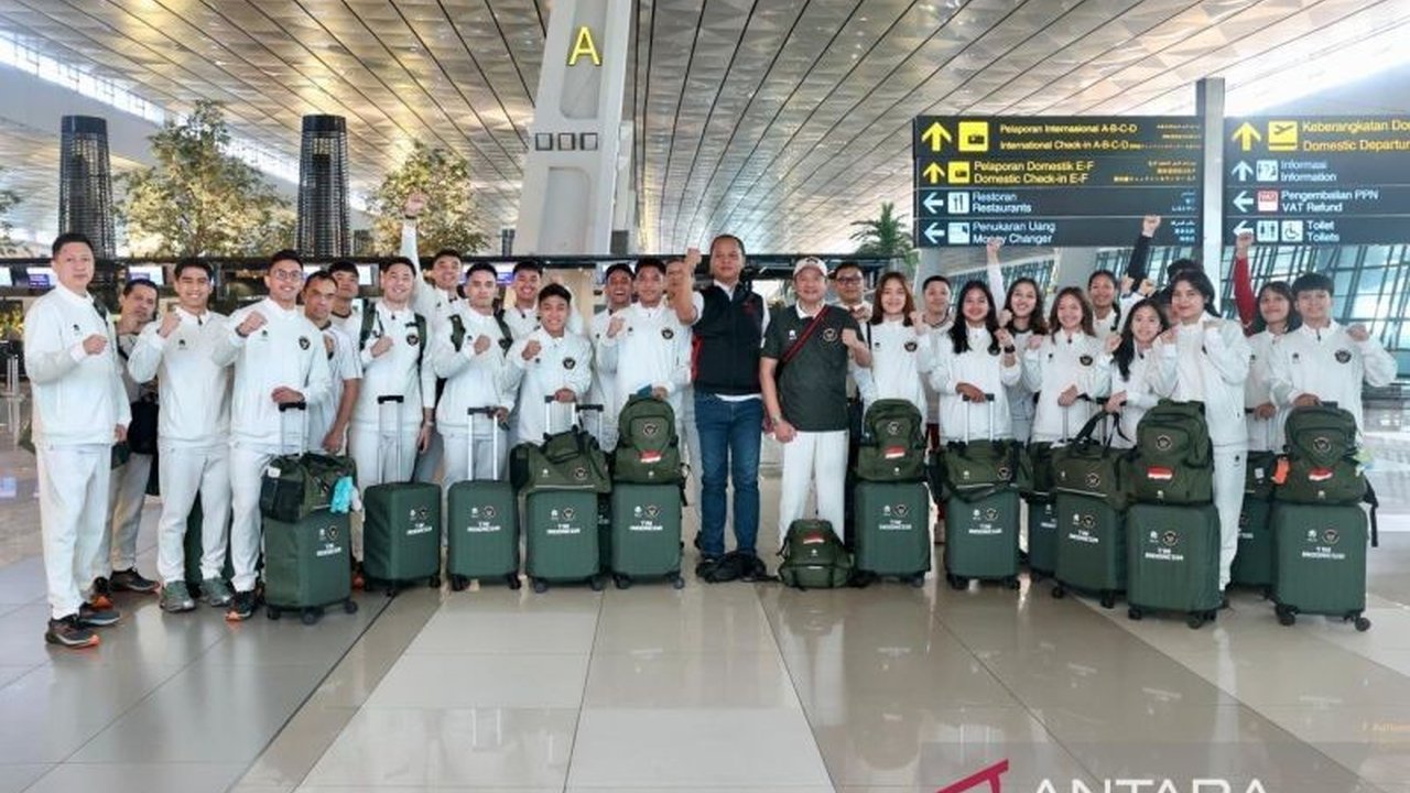 Tim Bulu Tangkis Putri Indonesia sukses melaju ke semifinal SEA Games 2025 setelah menundukkan Myanmar 3-0, siap menghadapi Malaysia di babak selanjutnya.