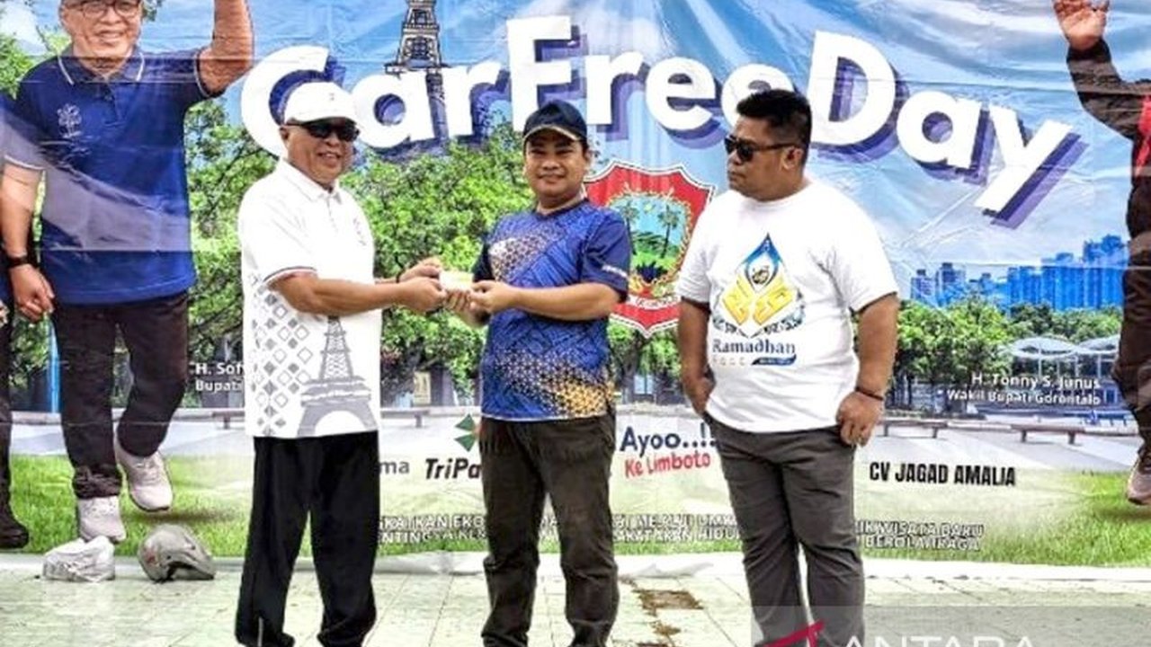 Bupati Gorontalo Sofyan Puhi memastikan masyarakat memahami Manfaat Coretax, sistem administrasi pajak inovatif yang mudahkan pembayaran dan tingkatkan akurasi data.